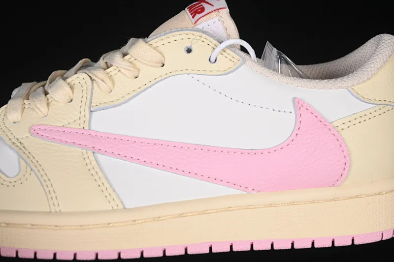 All categories Air Jordan Jordan series basketball shoes Air Jordan 1 Low Travis Scott x Air Jordan 1 Low OG AJ1 Joe 1 undercut low IQ7604-101